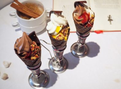 東京,デカダンス ドゥ ショコラ, Decadence du Chocolat,銀座,新宿,茗荷谷,チョコレート,ソフトクリーム