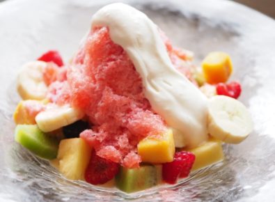 KIHACHI,キハチ,苺のケーキかき氷 ふわふわクリームのせ,−196℃のグラニテで仕上げる！大人のフローズンフルーツパフェ,かき氷,パフェ,キハチカフェ,キハチ青山本店,外苑前,東京,スイーツ