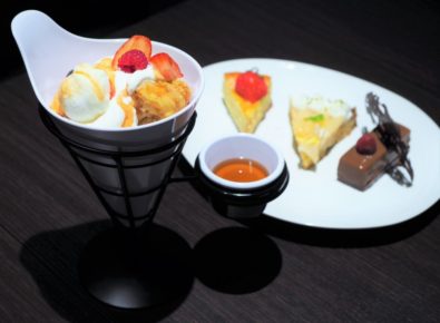 ザストリングス表参道, BAR&GRILLDUMBO,バー&グリルダンボ,表参道,デザートワゴン,パフェ,フォトジェニック,メロン,フレンチトースト