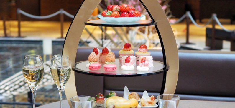 ストリングスホテル東京インターコンチネンタルの『イチゴとメープルのアフタヌーンティー』