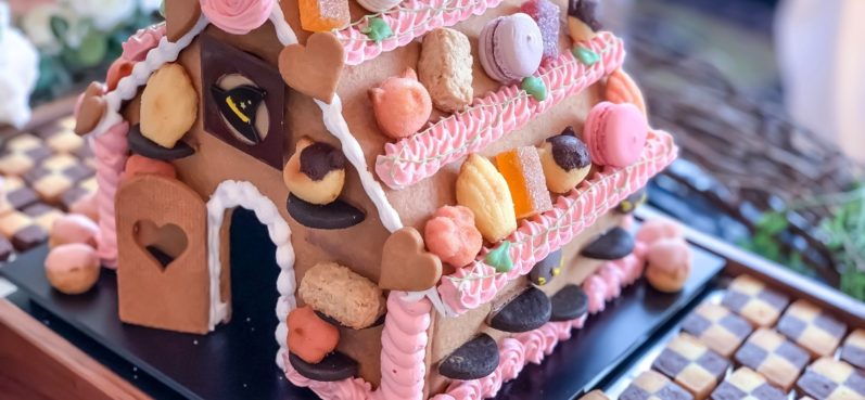 シェラトン都ホテル大阪 いちごと桜のスイーツブッフェ