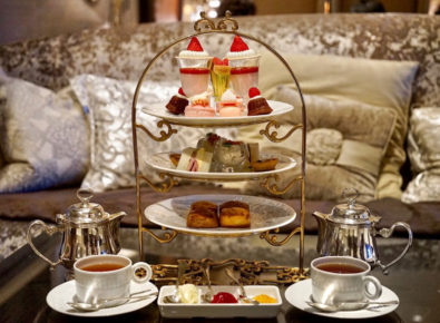 ホテル インターコンチネンタル 東京ベイ,クリスマススイーツ,ベリー クリスマス アフタヌーンティー,苺のスノーボールパフェ,苺のシルキーパンケーキ