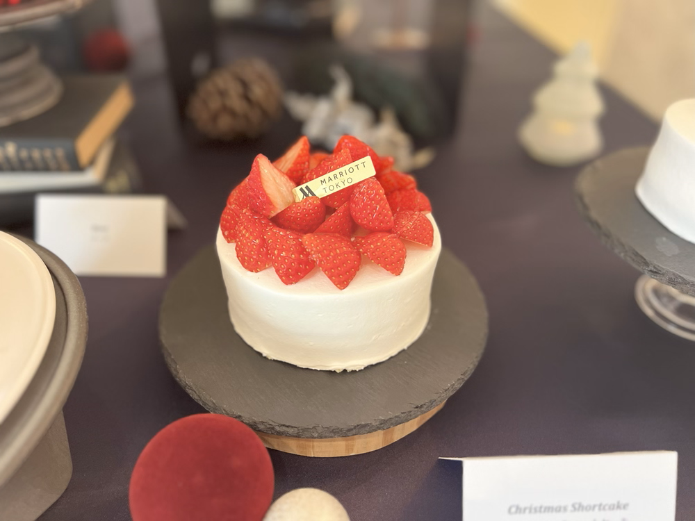 ホテル インターコンチネンタル 東京ベイのクリスマスケーキ＆スイーツ コレクション2025