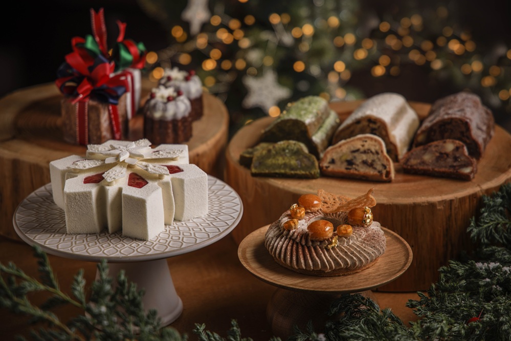 フォーシーズンズホテル東京大手町のクリスマスケーキ2025年"