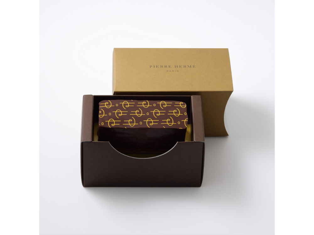 ピエール・エルメ・パリのクリスマスコレクション2025 ― アビス（深海）