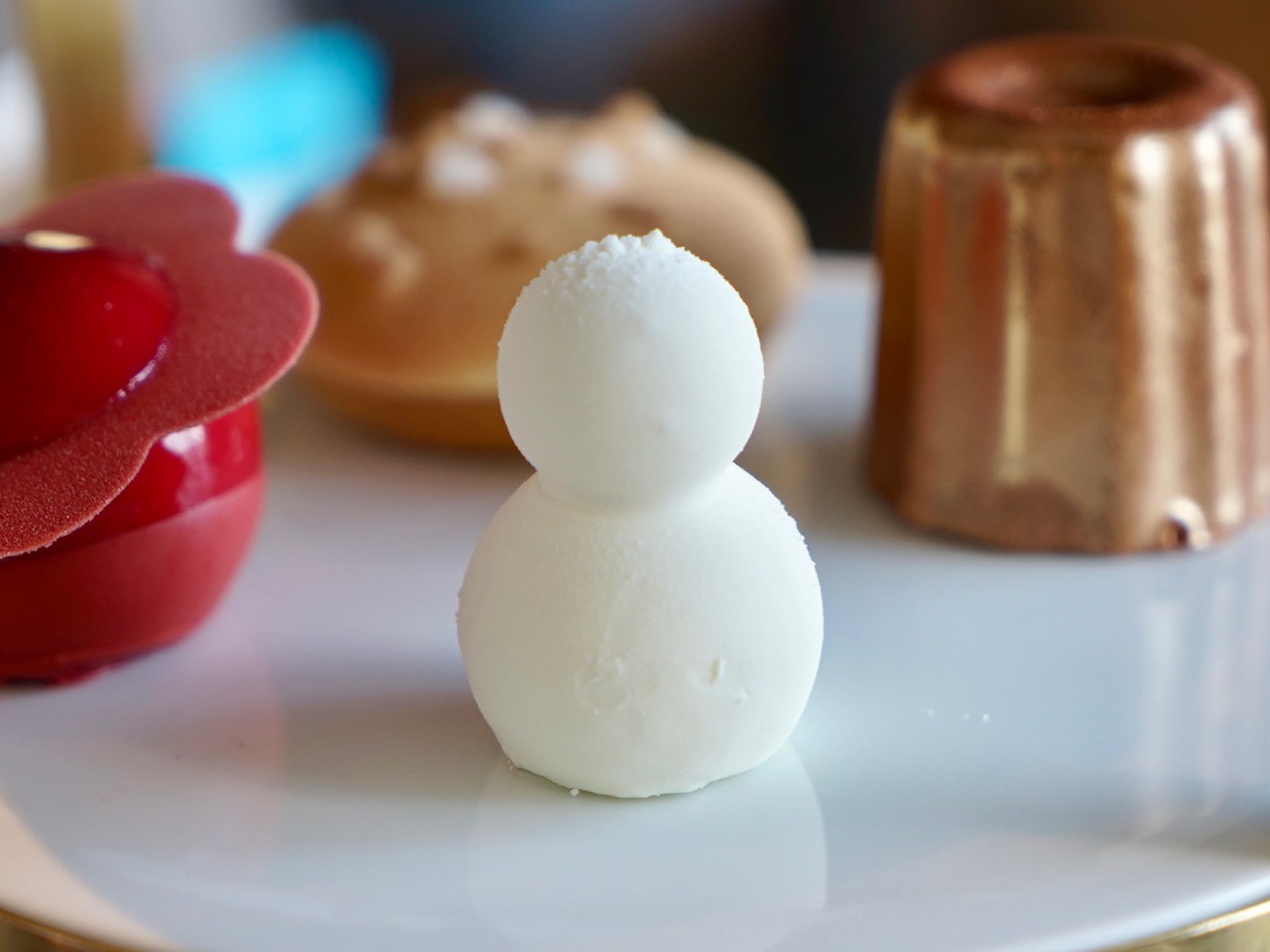 フォーシーズンズホテル東京大手町のスフェスティブ アフタヌーンティー