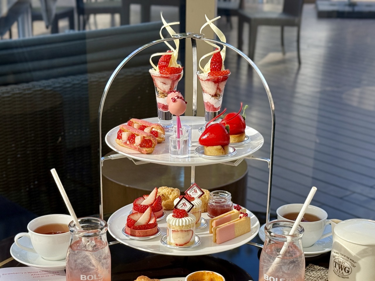 東京マリオットホテルのStrawberry × White Chocolate Afternoon Tea