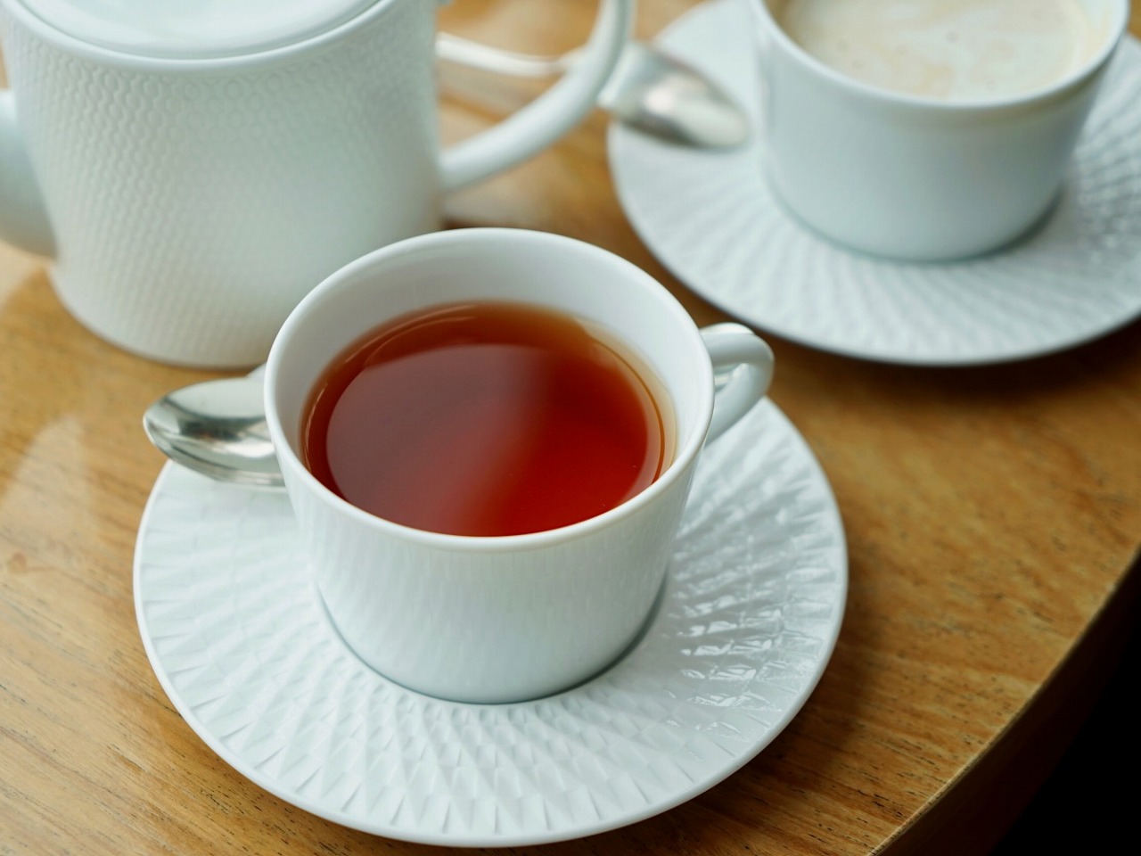 コンラッド東京の桜ストロベリーアフタヌーンティー with ロンジン