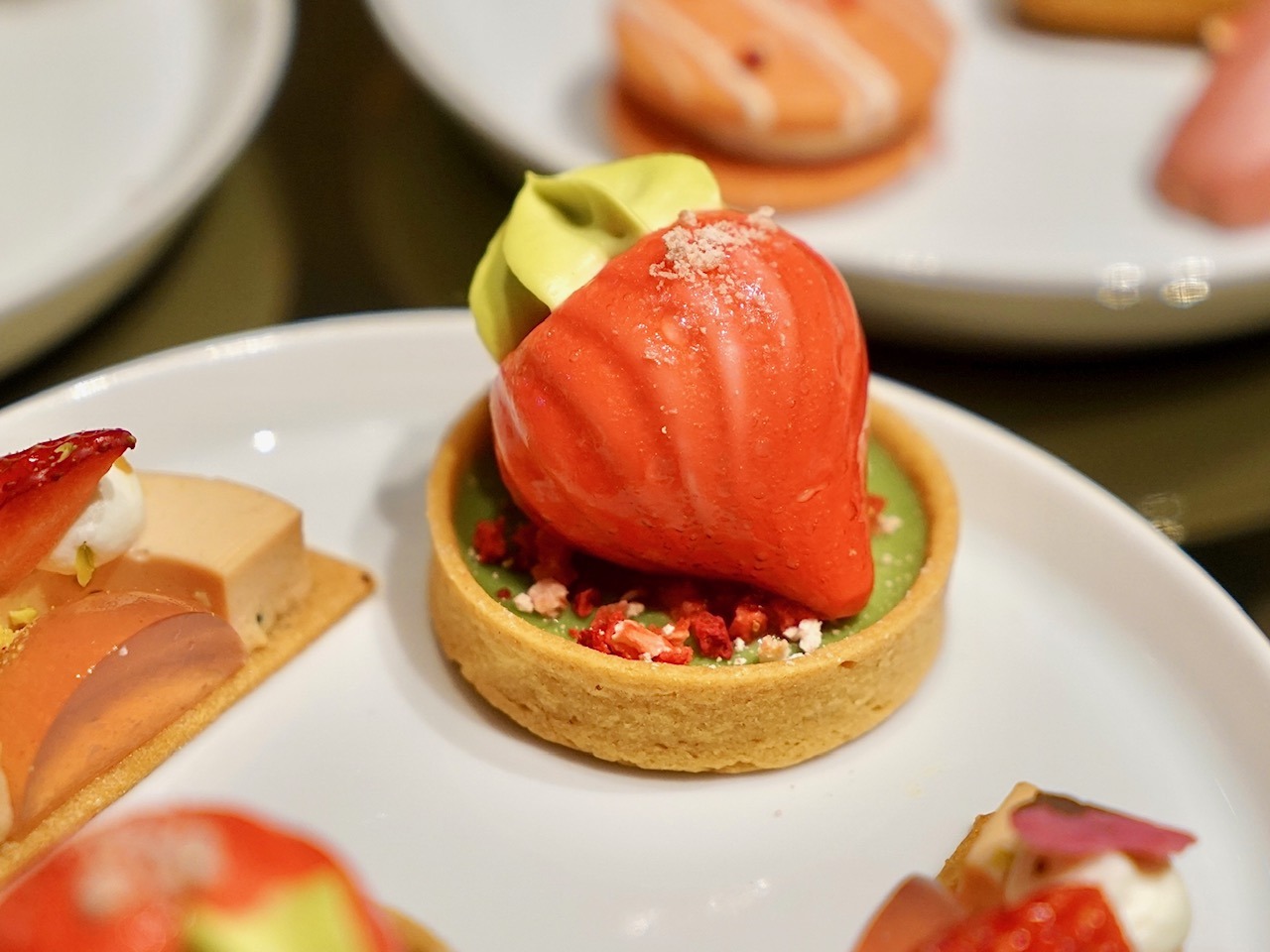 ホテル インターコンチネンタル 東京ベイのストロベリーブロッサムアフタヌーンティー