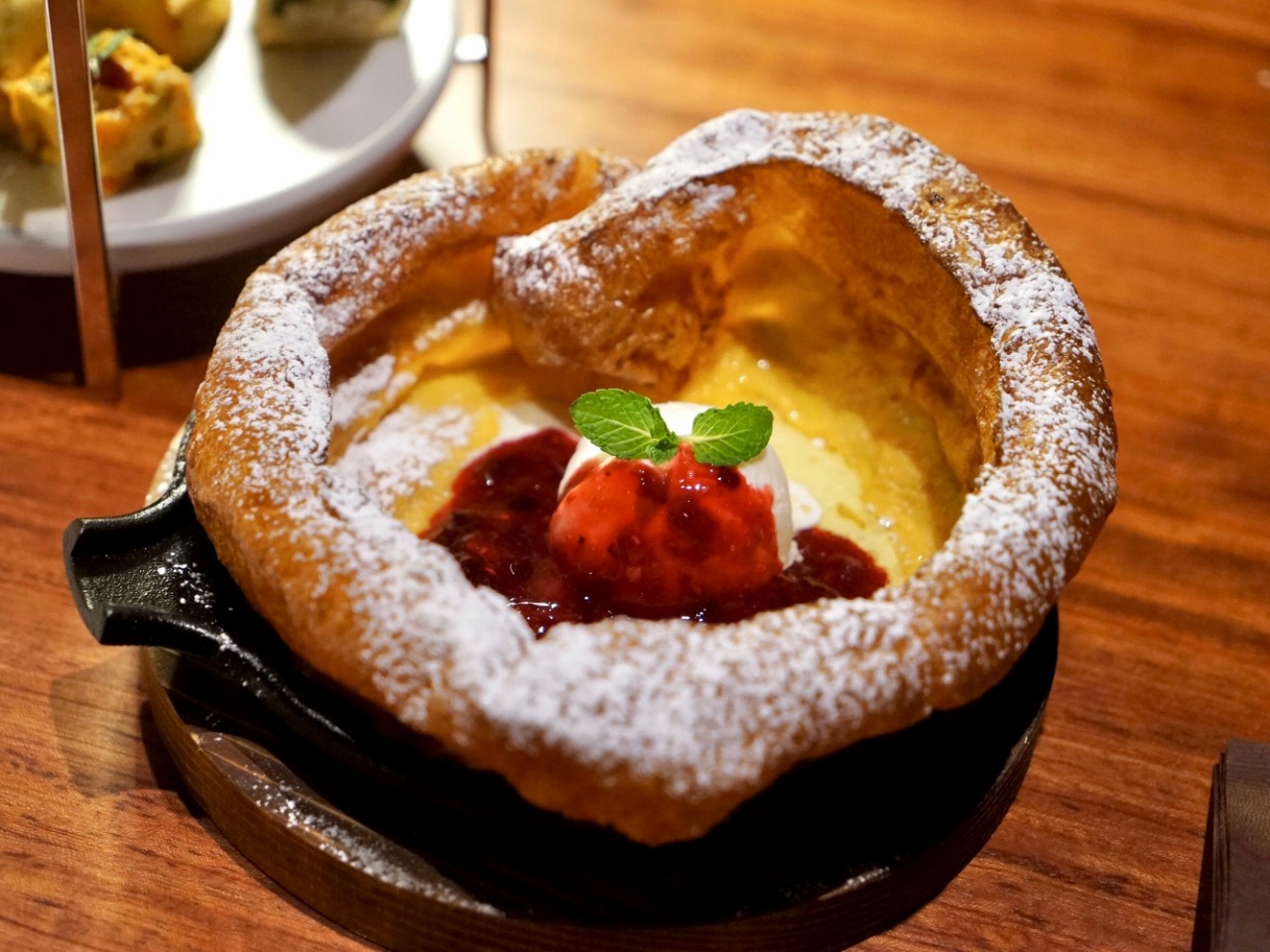 八芳園のSAKURA AFTERNOON TEA